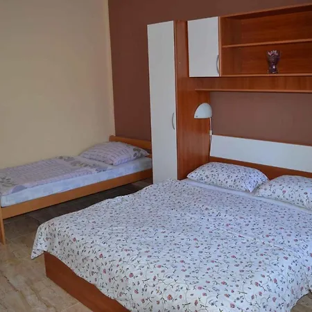 In 41880 Jadranovo