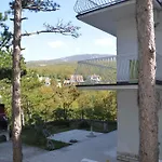 In 41880 * ヤドラニヴォ